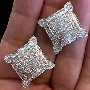 GORGEOUS Estate 14k White Gold 4 CTW VS Diamond HUGE Omega Statement Earrings!